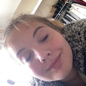 Meet your Posher, Paige